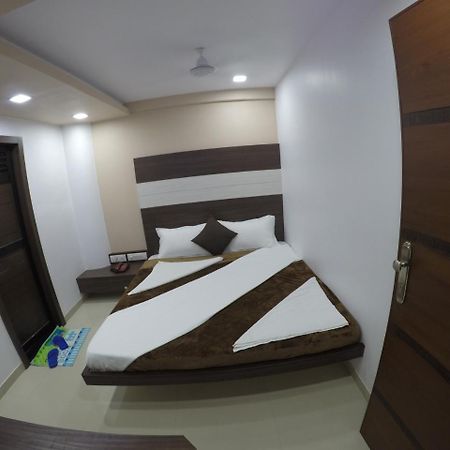 Hotel Ideal فَدودارا المظهر الخارجي الصورة