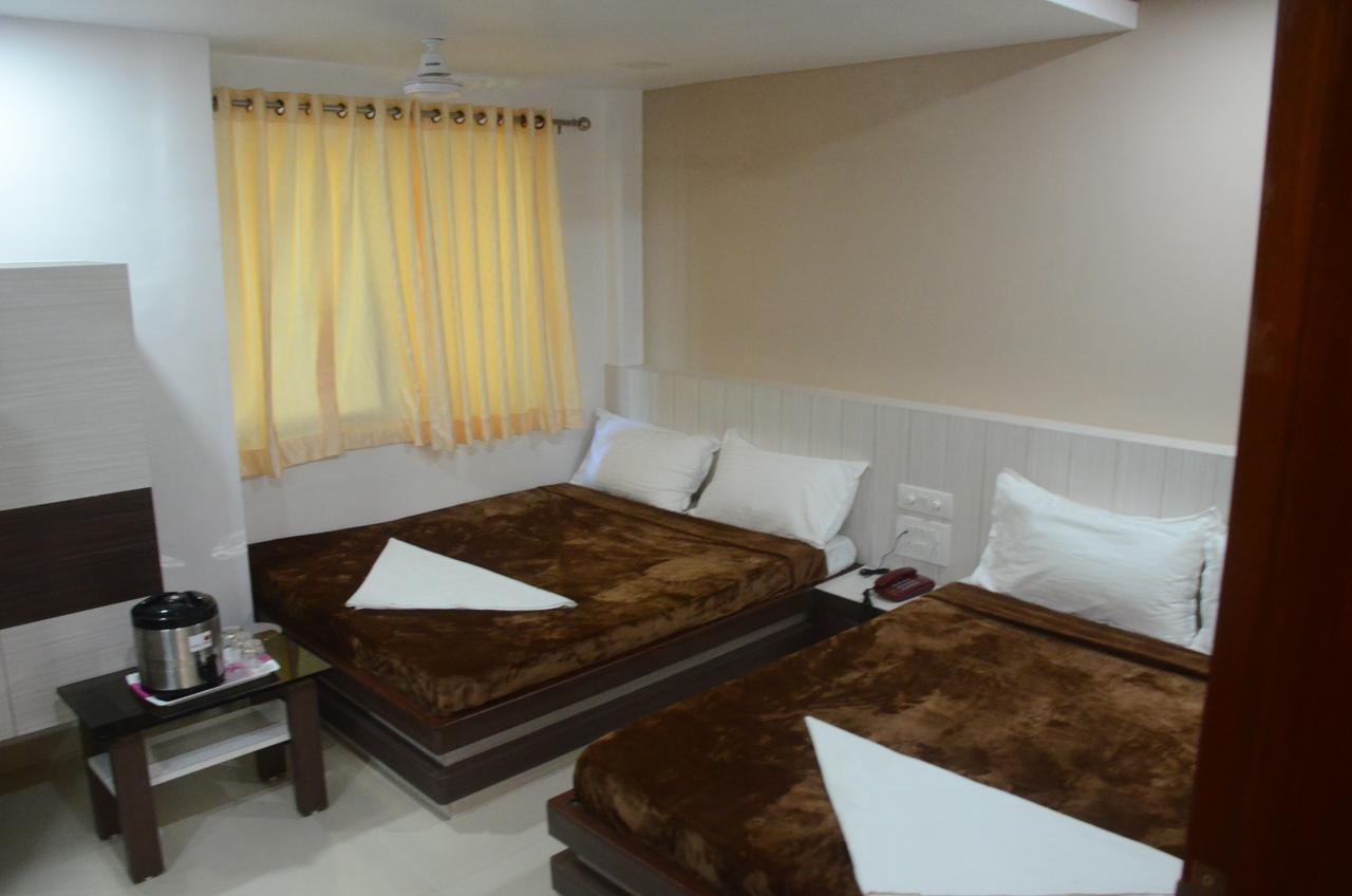 Hotel Ideal فَدودارا المظهر الخارجي الصورة