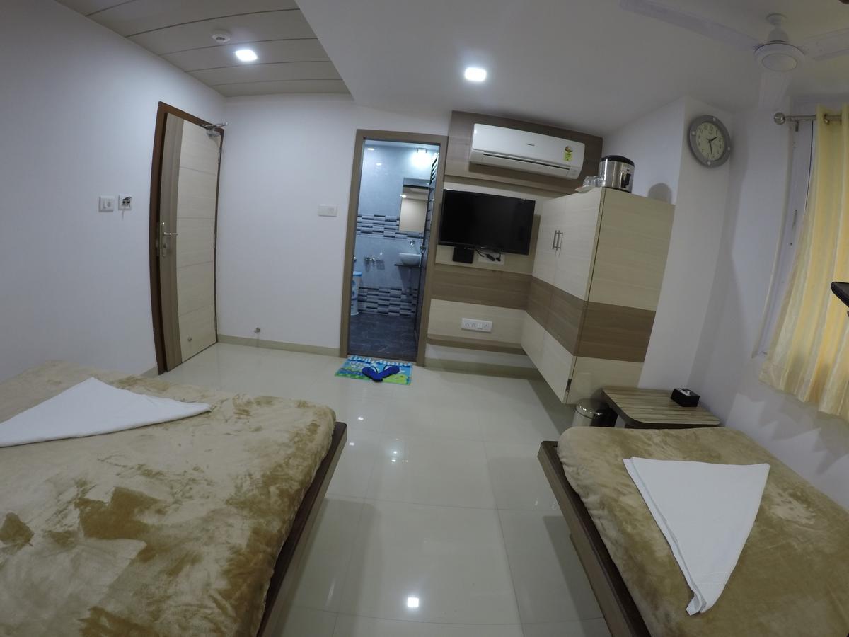 Hotel Ideal فَدودارا المظهر الخارجي الصورة