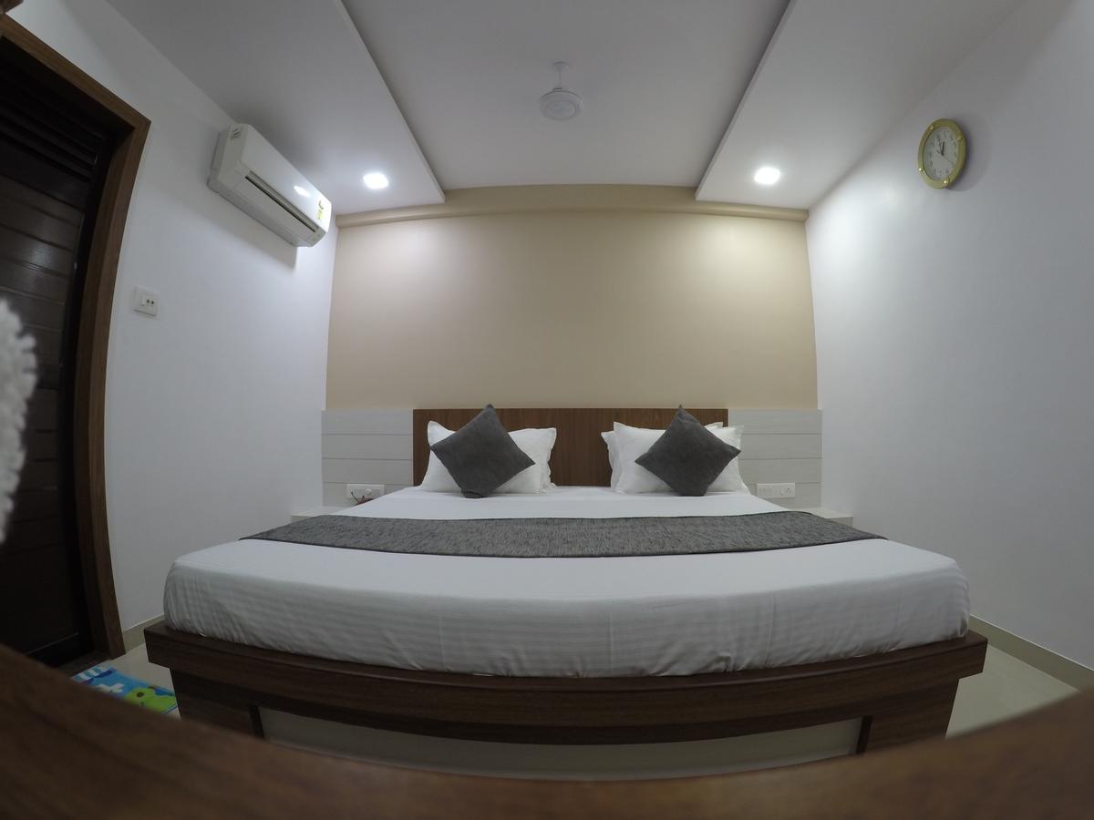 Hotel Ideal فَدودارا المظهر الخارجي الصورة