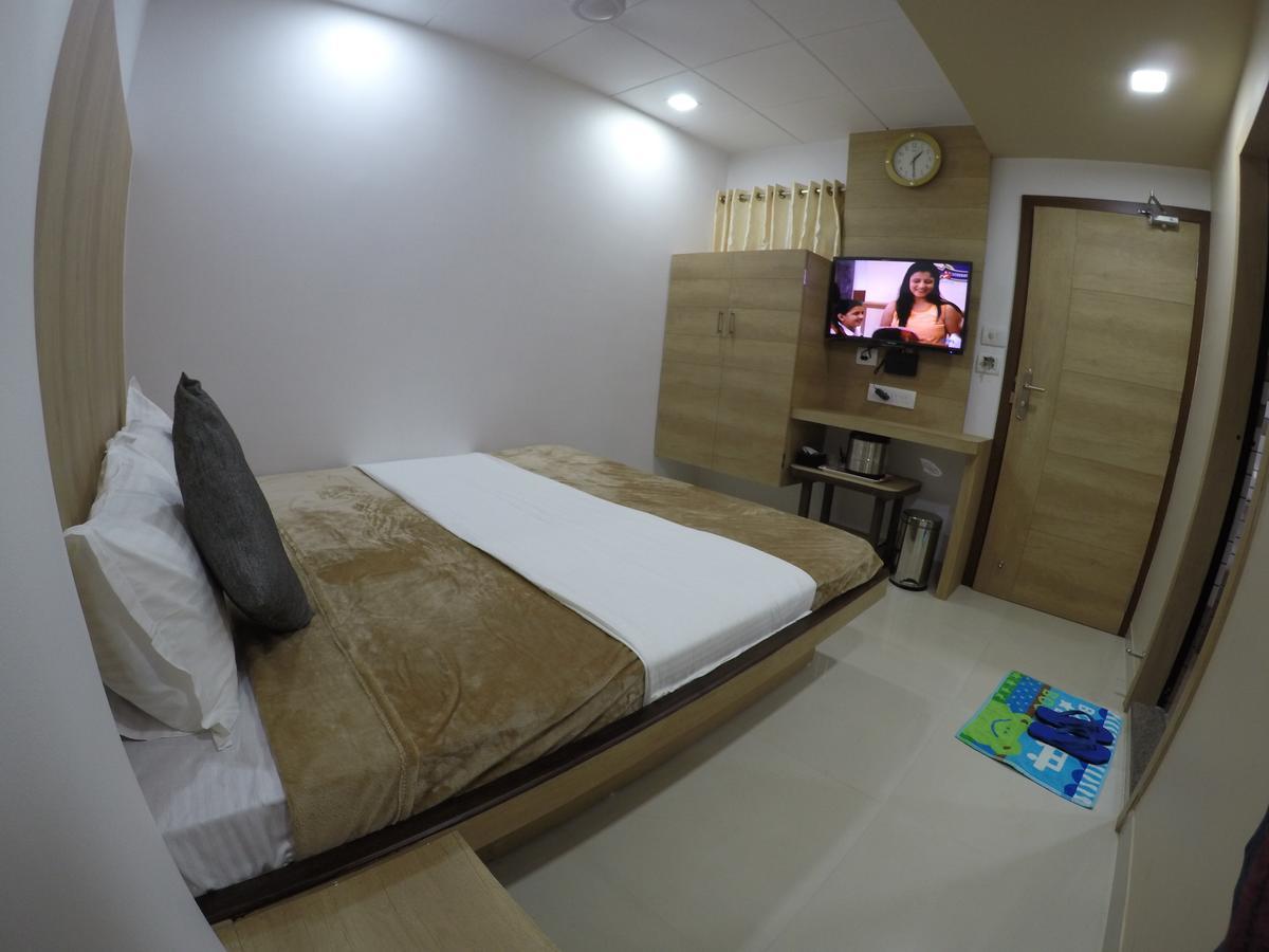 Hotel Ideal فَدودارا المظهر الخارجي الصورة